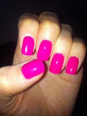 Hot pink gel nails manicure